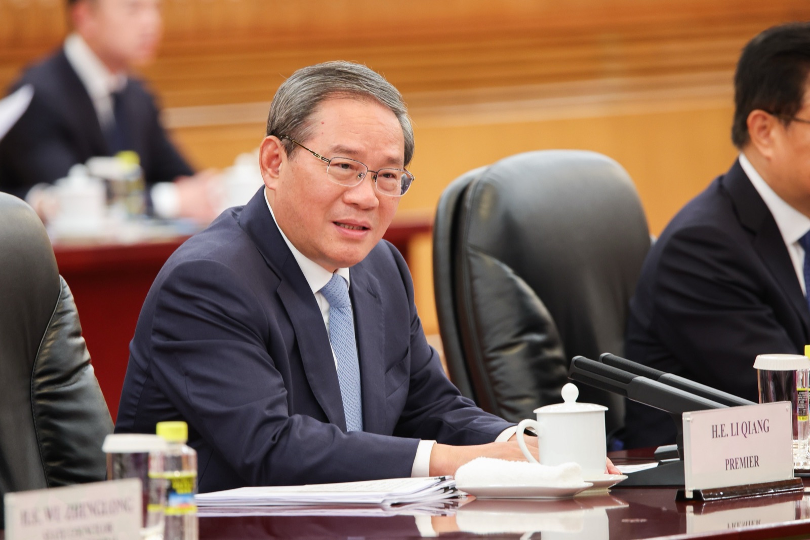 El primer ministro de China, Li Qiang, durante una reunión en Pekín en julio de 2025.