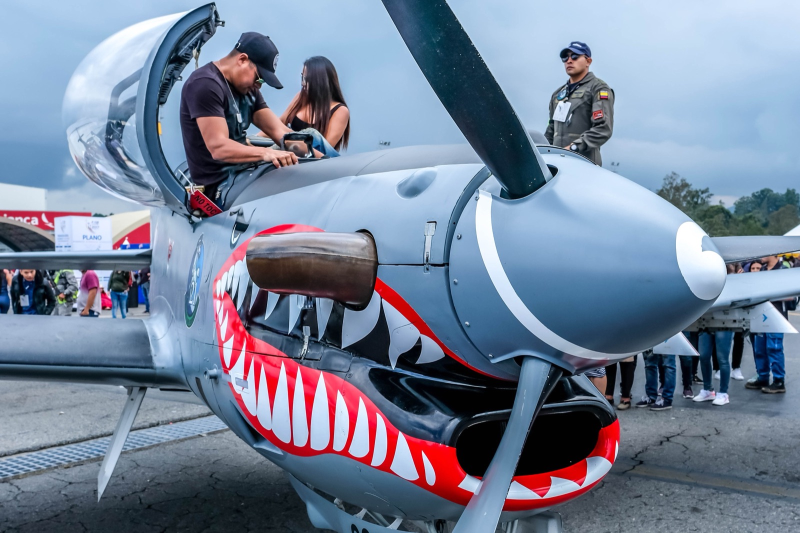 Un avión de ataque Embraer Super Tucano de la Fuerza Aérea Colombiana, en una exhibición en Rionegro (Antioquia), en 2017. Imagen de referencia.