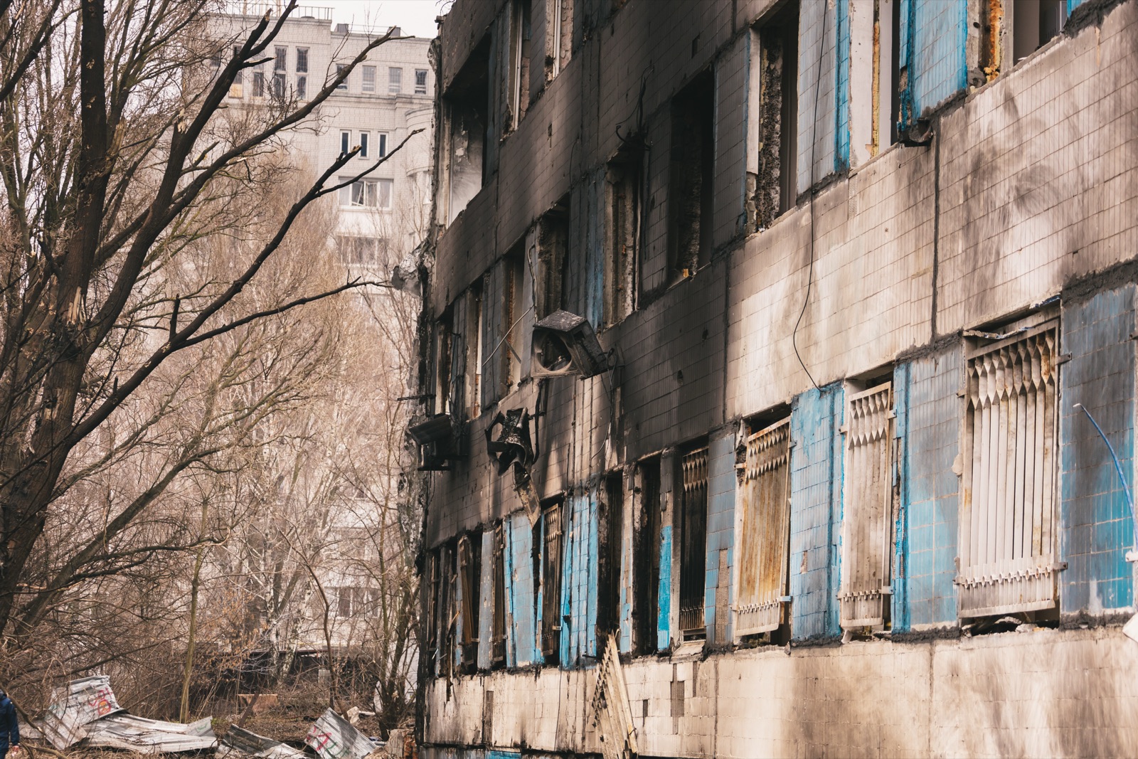 Edificio dañado en Dnipro tras un ataque ruso con misiles y drones en diciembre de 2023 (foto de archivo).