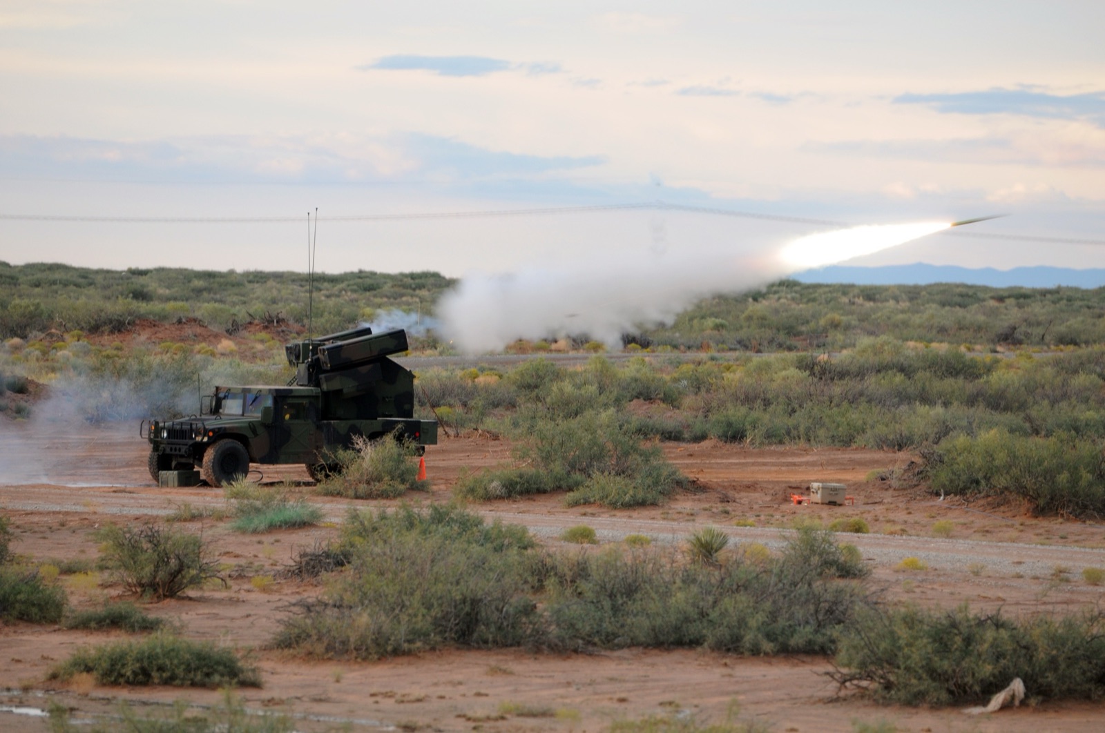 Un sistema Avenger dispara un misil Stinger en un ejercicio en Fort Bliss, Texas, en 2015 (imagen de archivo).