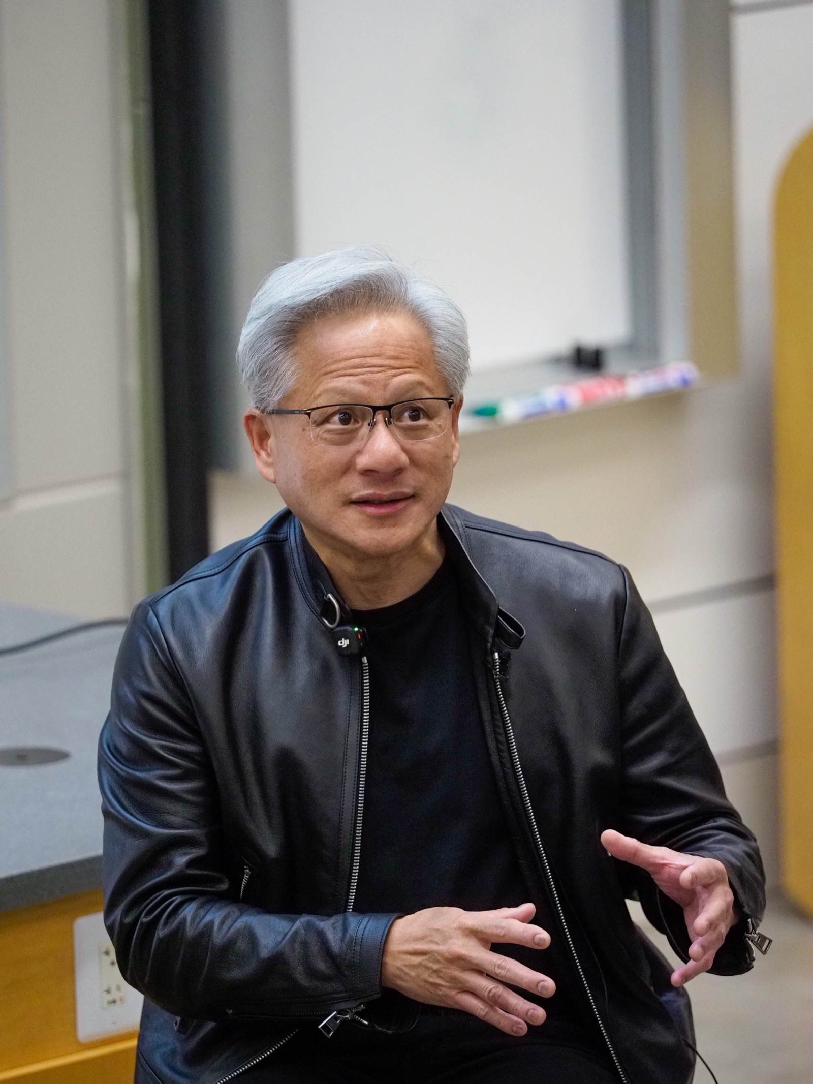Jensen Huang, fundador y director ejecutivo de Nvidia, en una charla en la Universidad de Stanford en abril de 2026.