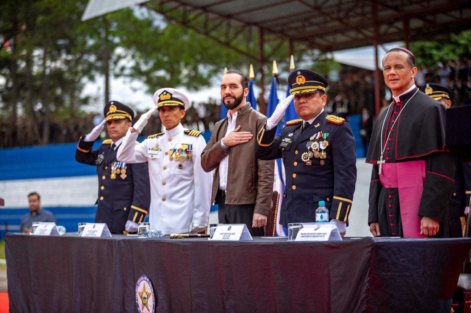 Militares salvadoreños de la Fuerza de Tarea Libertad II antes de partir hacia Haití.