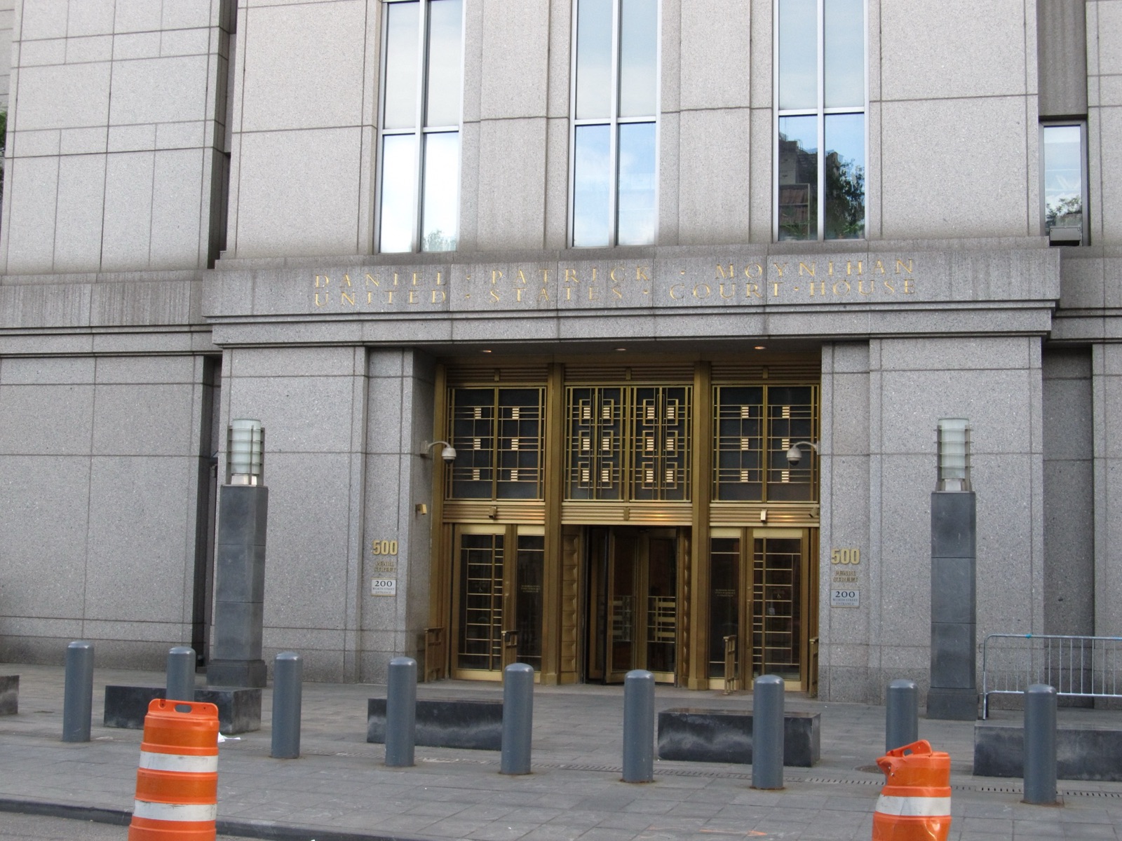 Entrada del tribunal federal Daniel Patrick Moynihan, en Manhattan, sede del Distrito Sur de Nueva York.
