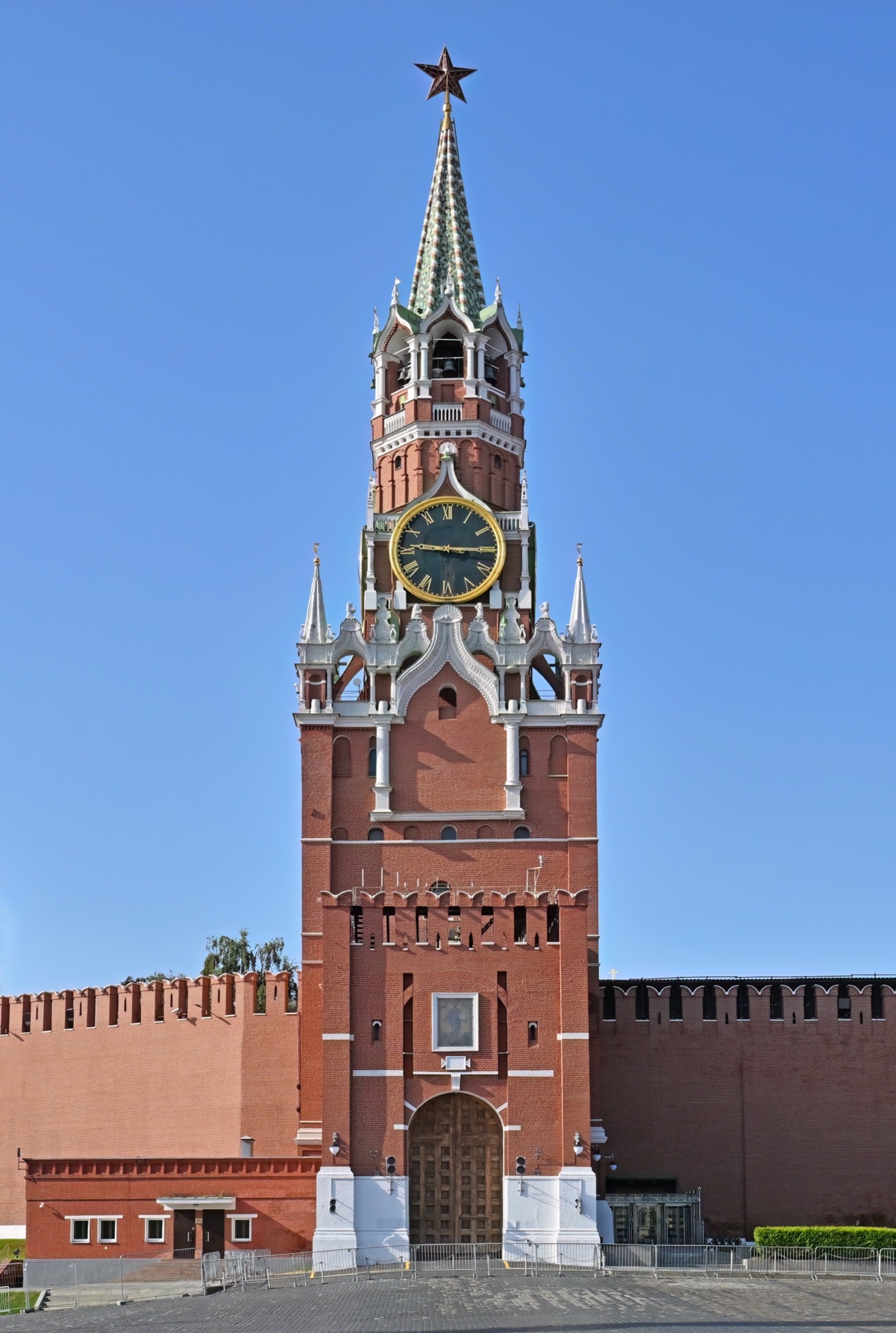 La torre Spásskaya del Kremlin, en Moscú, la ciudad donde Rusia propone el encuentro.