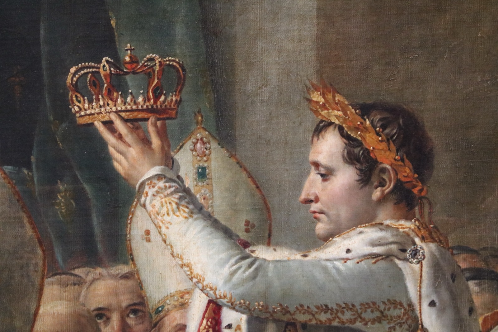 Napoleón, en un detalle de La coronación, el gran cuadro que Jacques-Louis David pintó entre 1805 y 1807 y que hoy está en el Museo del Louvre.
