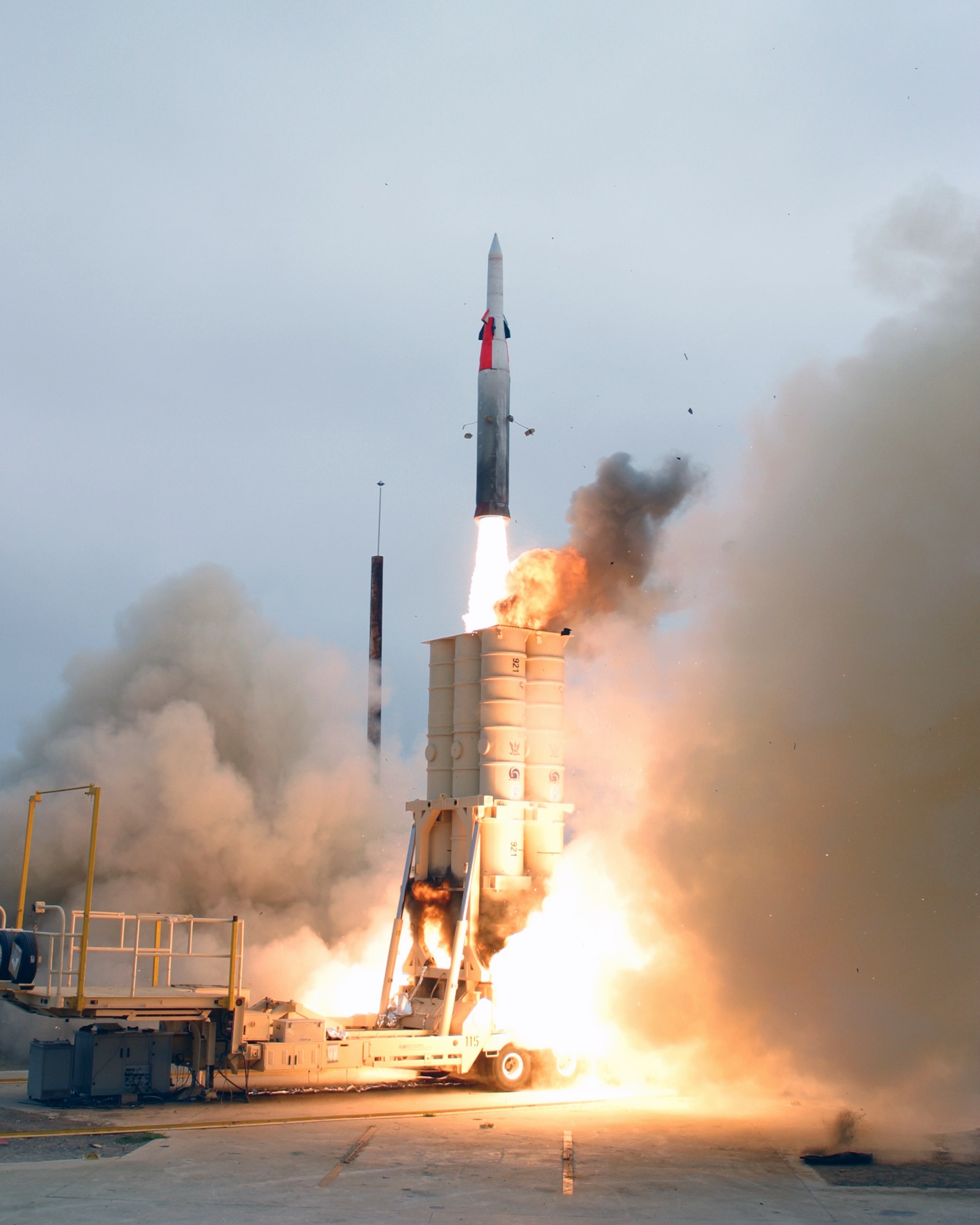 Lanzamiento de prueba de un misil antibalístico Arrow, el sistema israelí frente al que Netanyahu grabó su advertencia (imagen de archivo, 2004).