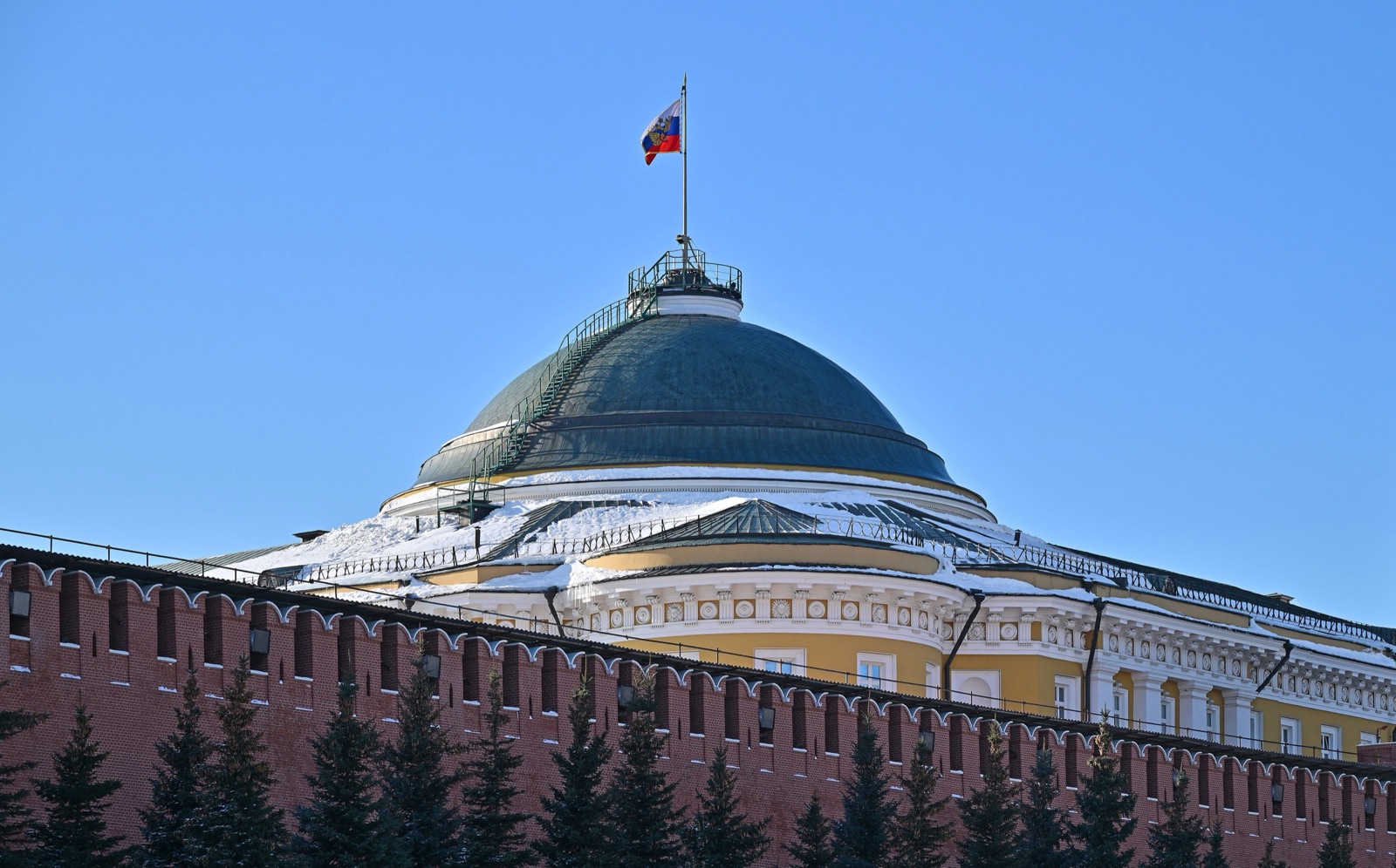 El Palacio del Senado, sede de la Presidencia rusa dentro del Kremlin de Moscú.