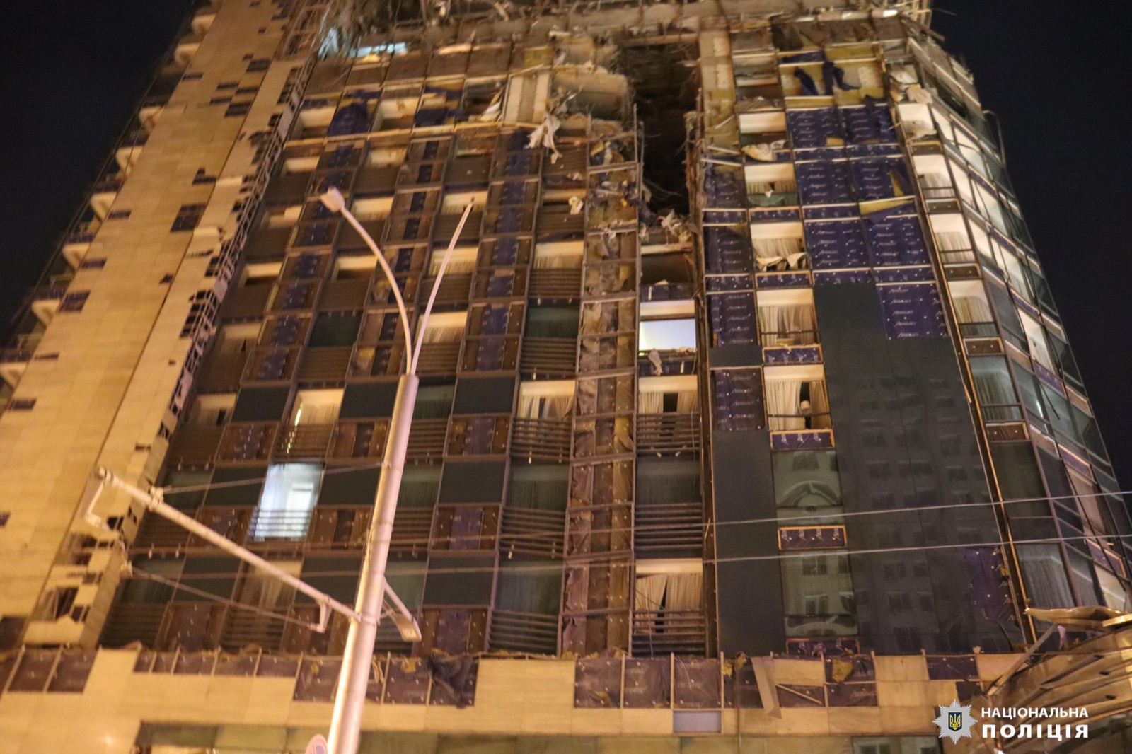 Un hotel de Járkov dañado tras un ataque ruso con misiles en diciembre de 2023 (imagen de archivo).