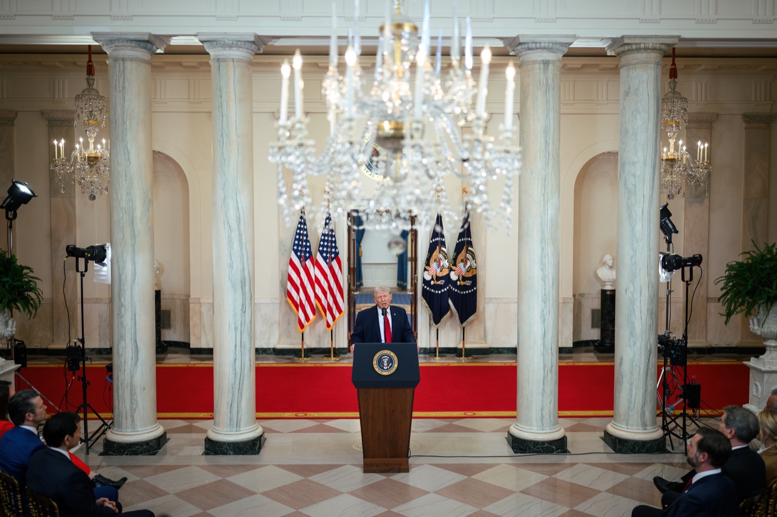 Trump durante su mensaje a la nación sobre la guerra con Irán, el 1 de abril de 2026, en la Casa Blanca.
