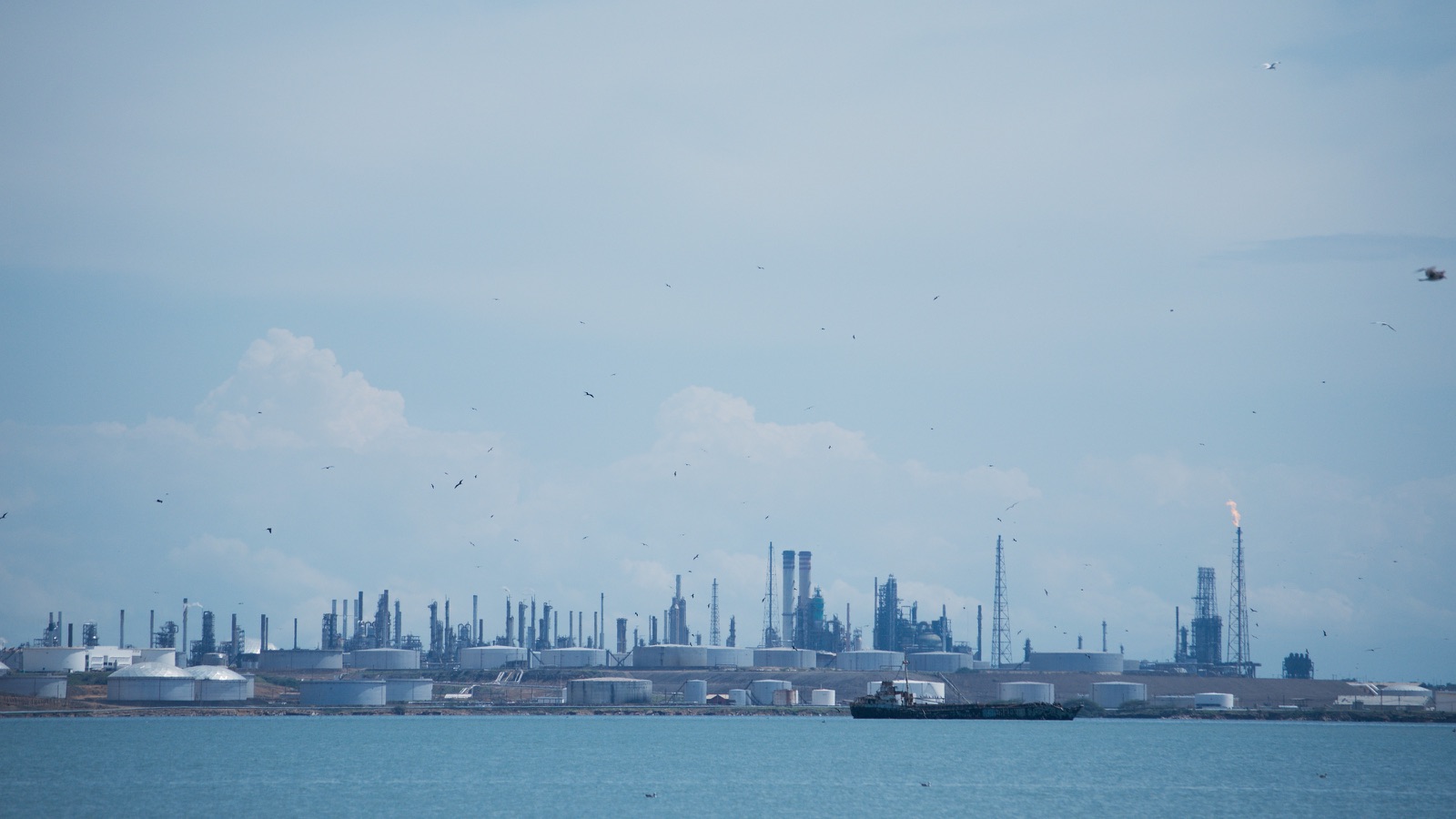 La refinería de Amuay, en la península de Paraguaná, una de las mayores de Venezuela (imagen de archivo).